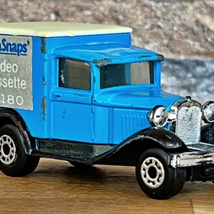 Ford Model A Van, Vintage diecast truck, Model metal truck, old classic car, Die cast Collection item