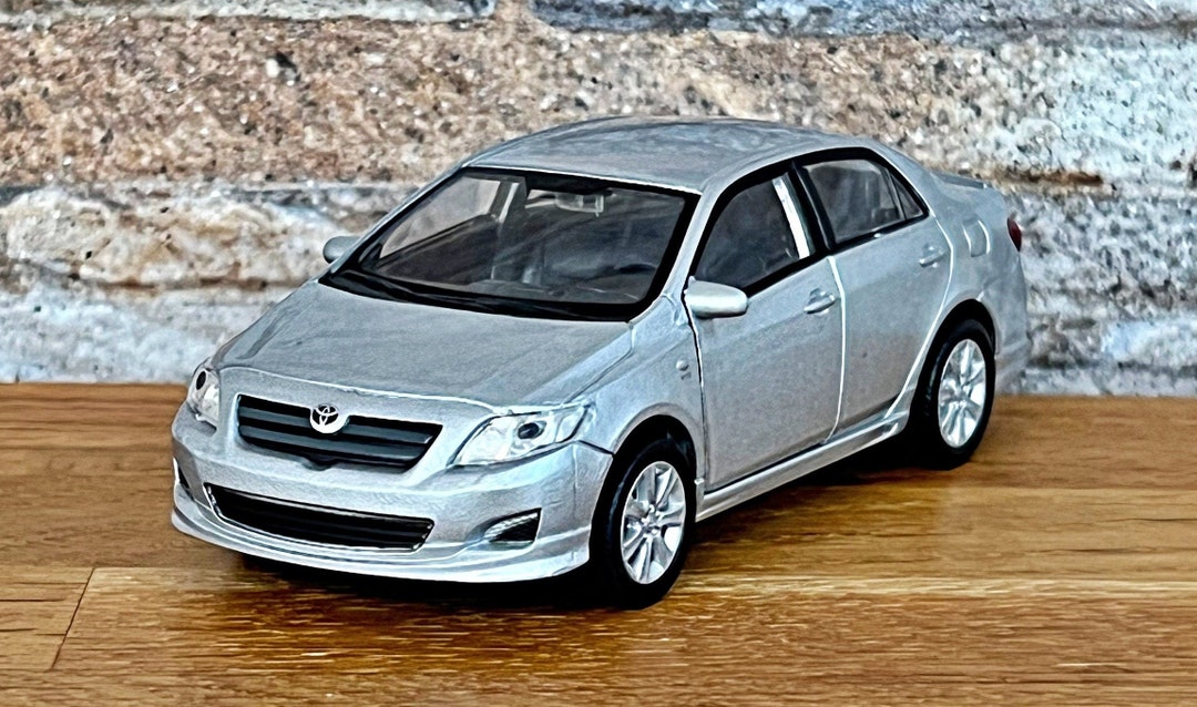 Toyota Corolla Model Car Diecast Model Car Scale 1/36 Toyota 136 Scale