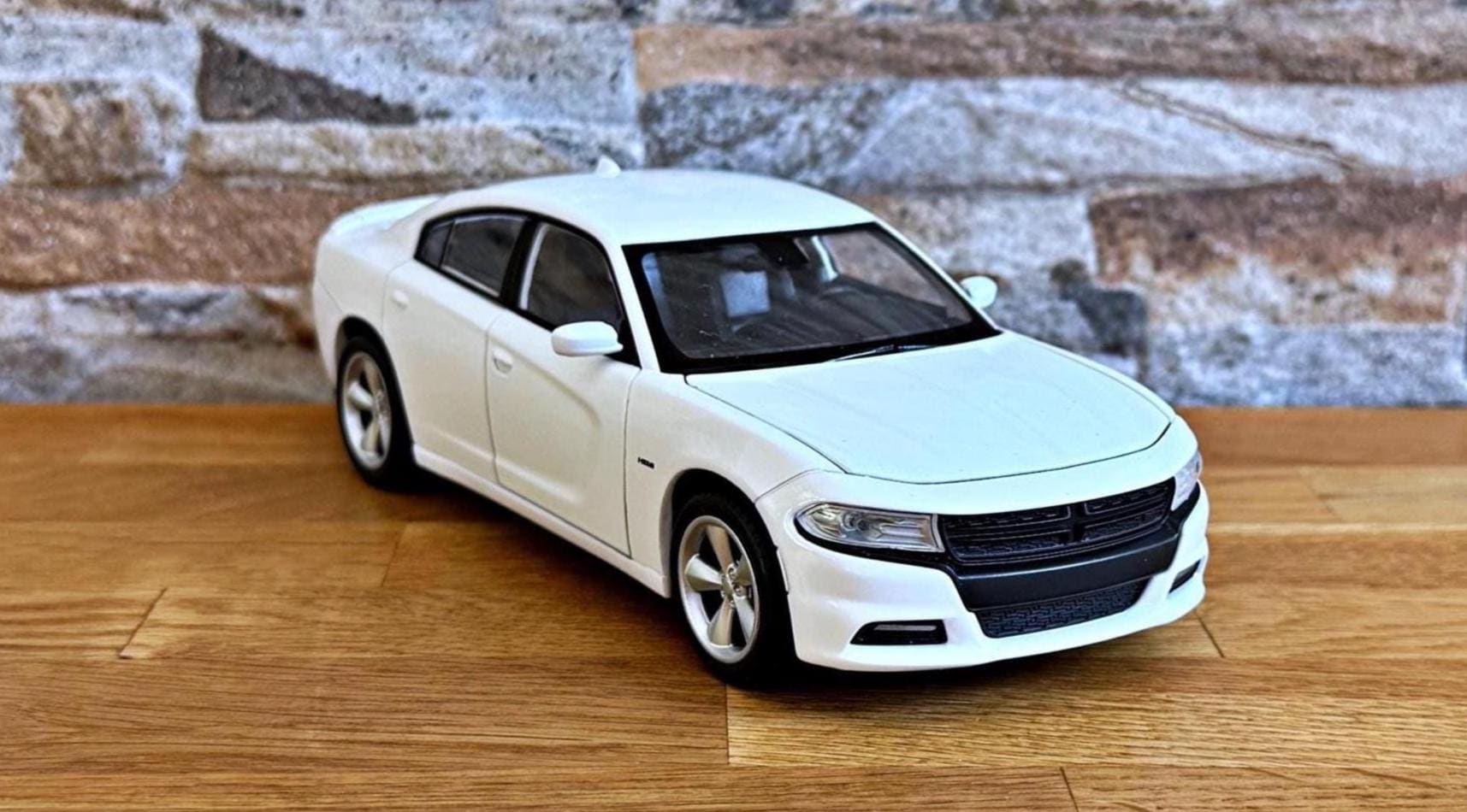 Dodge Charger R/T 2016 | 1/24 Scale Diecast Car | Die Cast Model