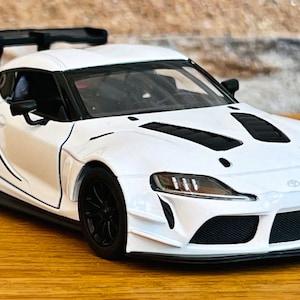Toyota GR Supra Racing Concept / Modello auto / Auto pressofusa / Modello auto scala 1/36 / Modello auto / Auto pressofusa / Auto da collezione / Toyota Supra