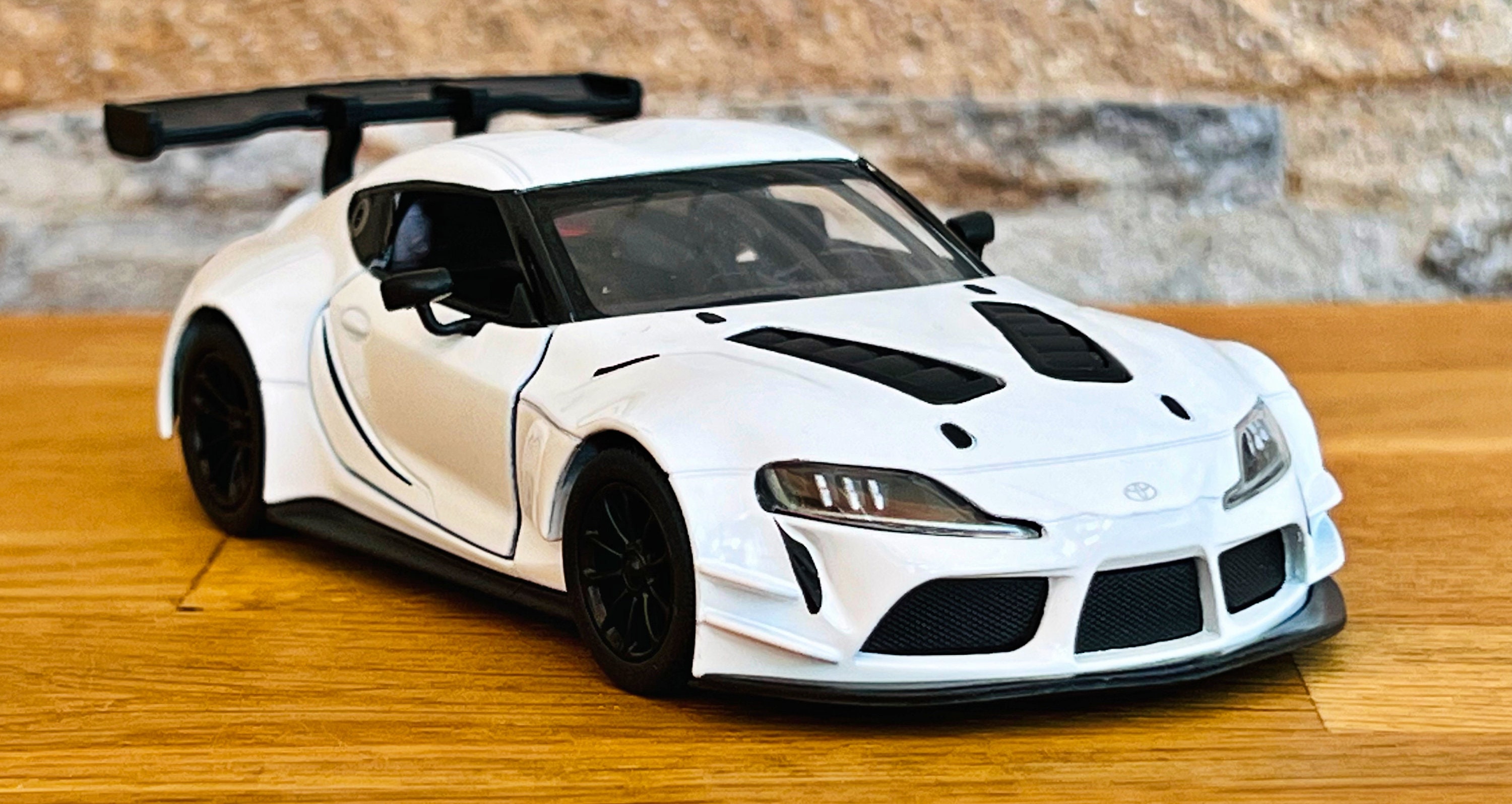 トヨタ　レーシングカー　模型 トヨタ GR スープラ レーシングコンセプト | モデルカー | ダイ