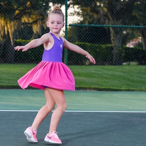 DeuceLuv / Girl's Criss Cross Back Tutu Tennis jurk