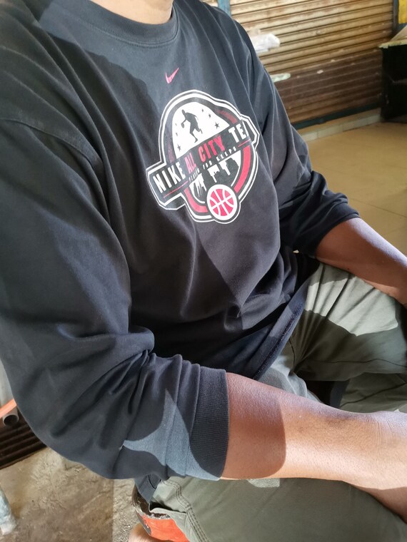 Nike shirt