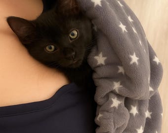 Fleece Cat Bonding Sling, Hands-Free Kitty Scarf, Cozy Pet Pouch / puppies / toy breeds