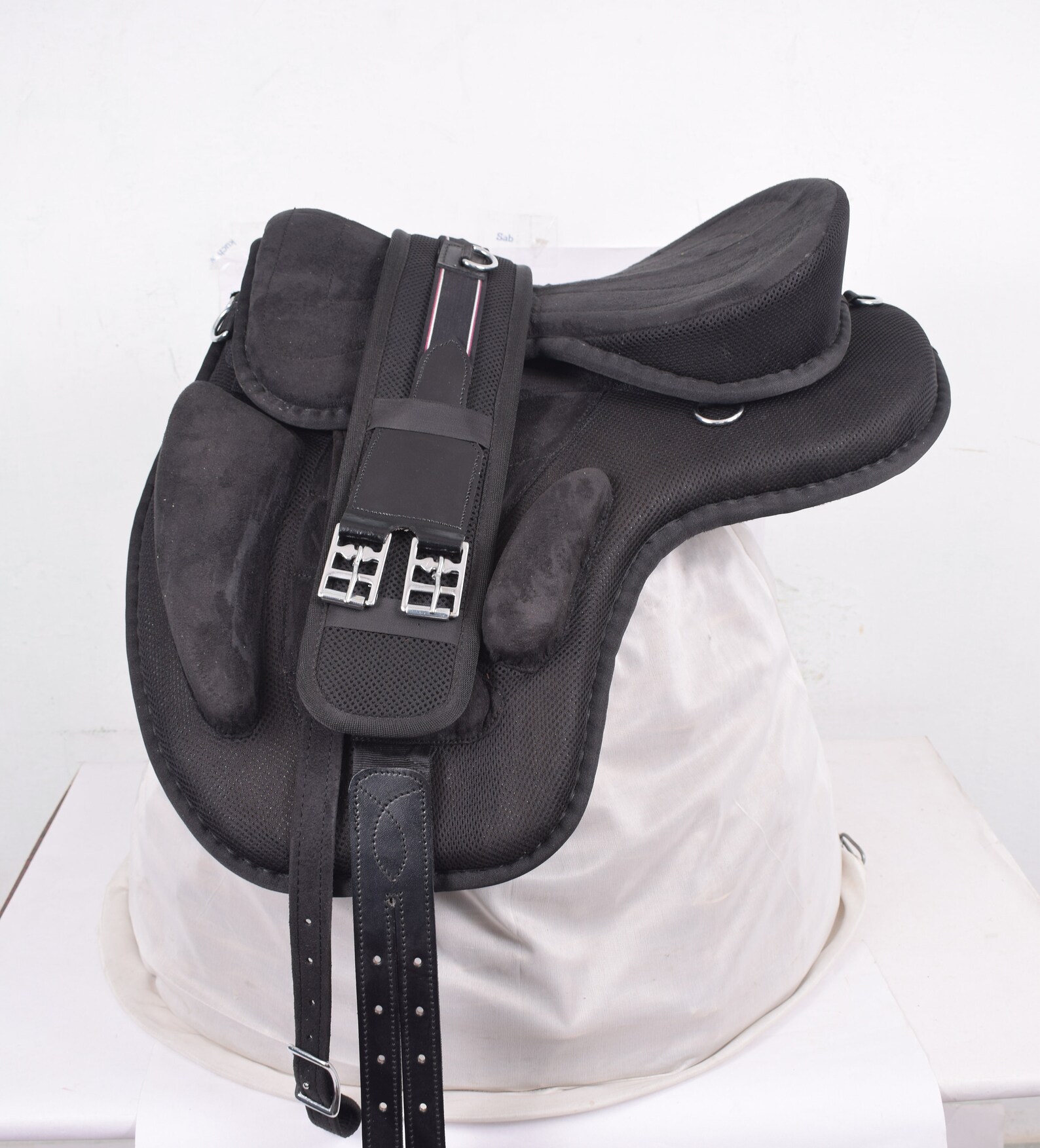 Treeless Freemax Synthetic English Saddle Black 12 to Etsy