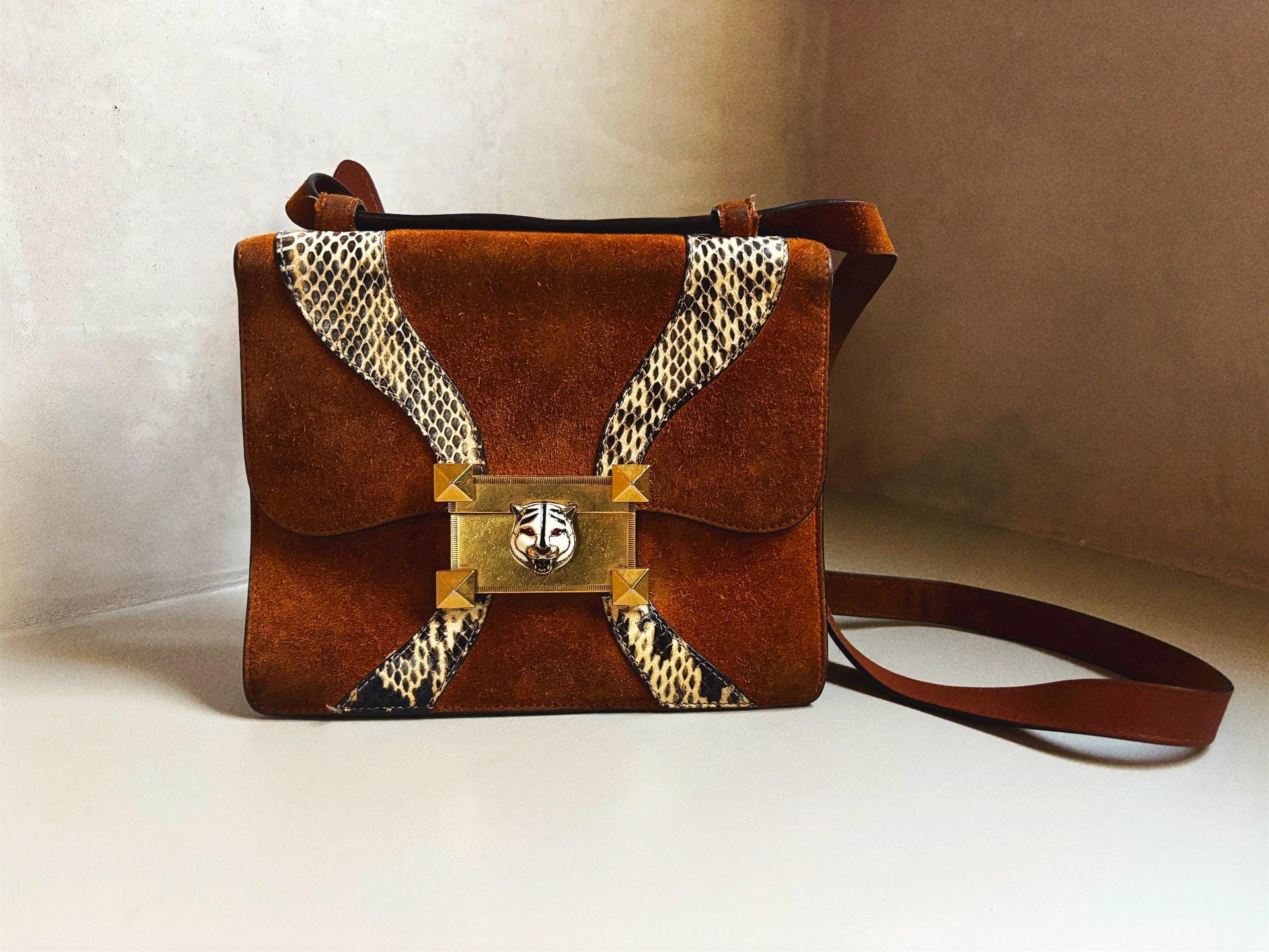 GUCCI トラモチーフ ハンドバッグ