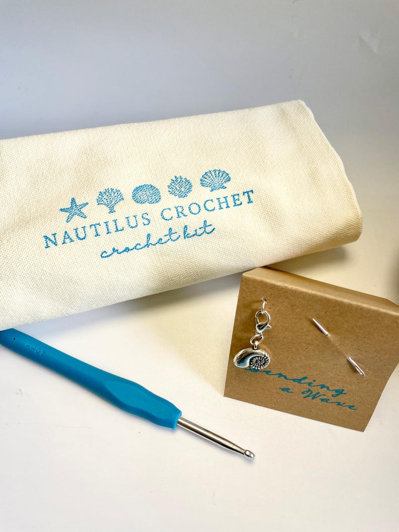 Learn to Crochet Kit. Beginners! Make 6 designs with just one stitch. Discover a love of crochet step by step with luxury organic materials! image 6