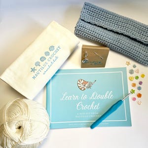 Learn to Crochet Kit. Beginners! Make 6 designs with just one stitch. Discover a love of crochet step by step with luxury organic materials!