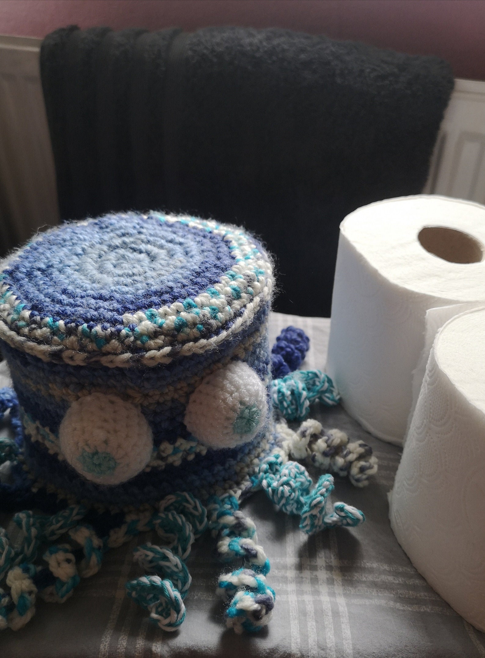 toilet roll holder cover