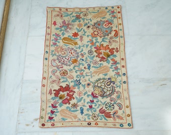 Pomegranate Bed Spread Silk Suzani Runner 175 X 32 cm 68 X 12 inc Handmade Silk Suzani Bed Table Runner Table Cloth Vintage Bed Throw