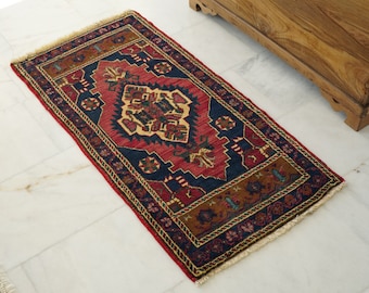 Turkish Woven Carpet Runner, Checkered Area Rug, Rug for Bedroom Aesthetic, Rug Wall Hanging, Wool Fabric by the Yard, Handmade Doormat