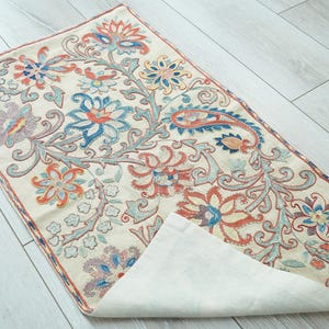 Handgemachte Suzani Tischdecke, Vintage Stickerei Tischdecke, Vintage Tischdecke, Chiffon Tischdecke, Tischdecke