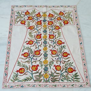 Suzani Seidendecke, Granatapfel Motiv Tischdecke, Gewebte Wandbehang, Nadelspitze einzigartige Tischdecke, Kaftan Motiv Vintage Wanddekor