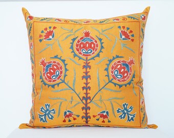 Silk Handmade Suzani Pillowcase, 20x20 Pillowcover, Needlepoint Pillow, Window Seat Cushion, Minimalist Embroidery Suzani, Boho Throw Pillow