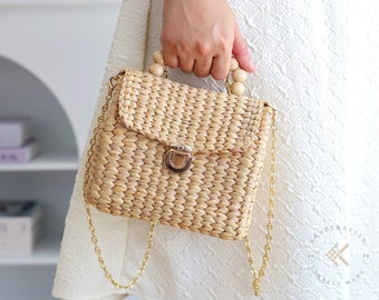 Woven Straw Crossbody Bag: Chic Pochette with Bamboo Tote Handles, 2 in 1 Handbag For Everyday