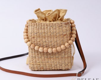 Straw Square Bucket Bag with Bamboo Bead Handle, Wicker Straw Tote Bag Crossbody Strap, Wicker Basket Bag, Woven handbag, Gift ideas for Her