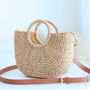 Round Straw Crossbody Bag Designer Straw Purse With Top Handles Woven Straw Bag For Summer Beach Holiday Bag Unique Handmade Bag Chic Woven