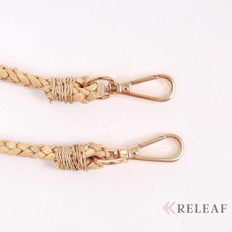 Crossbody purse strap with gold hooks