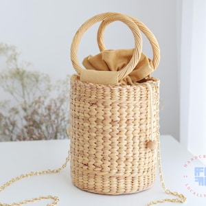 Straw Woven Bucket Bag Crossbody Bag, Wicker Bucket Handbag With Leather Purse Strap, Bamboo Bag Top Wooden Handles, Round Rattan Bag Basket