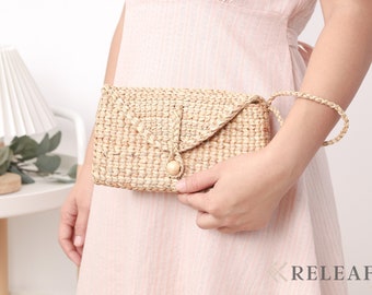 Handwoven Straw Clutch Bag, Natural Woven Wristlet Purse, Handmade Summer Straw Handbag, Minimal Boho Pouch