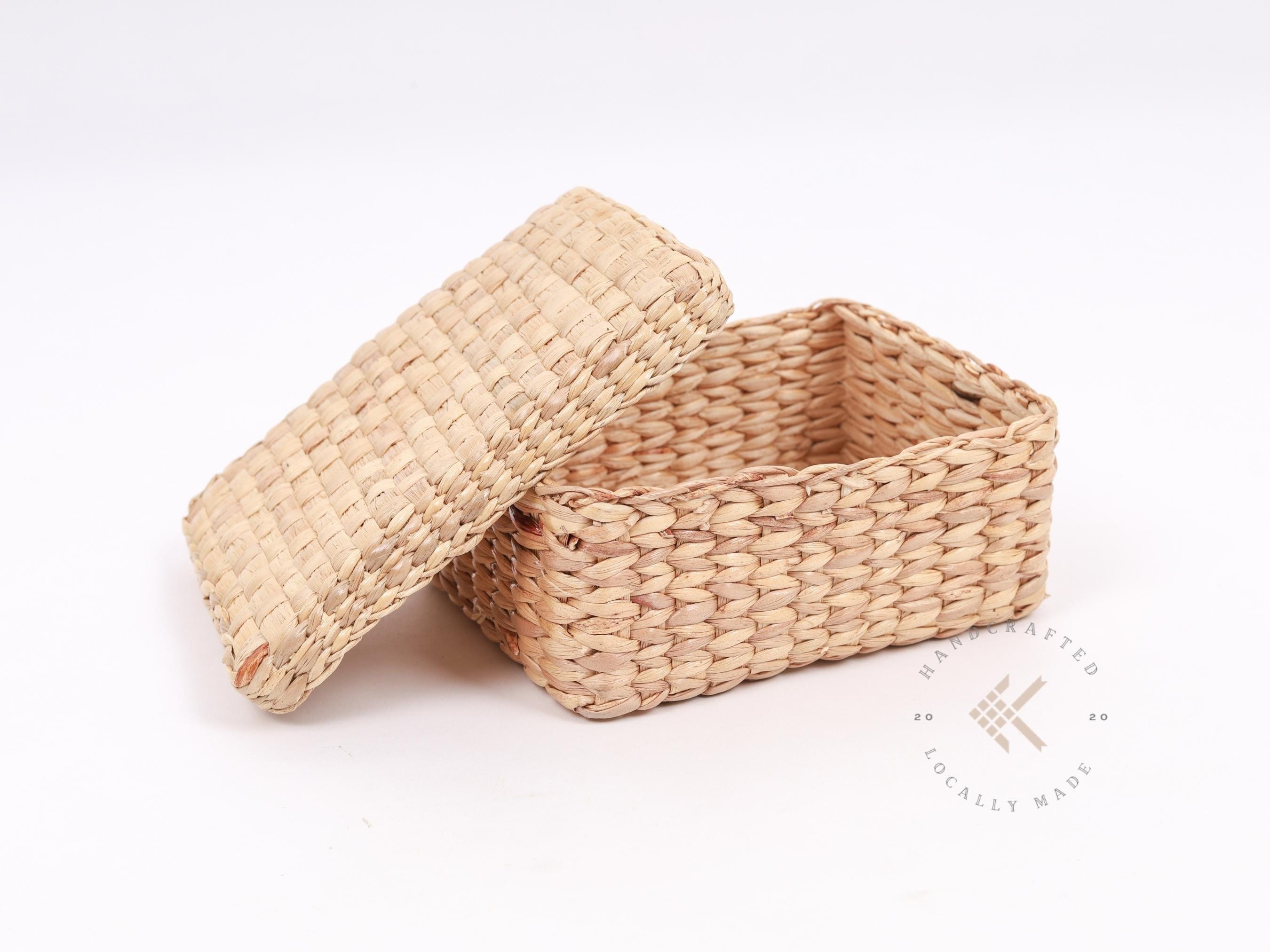 Woven Water Hyacinth Basket With Lid: Eco-friendly Gift Box