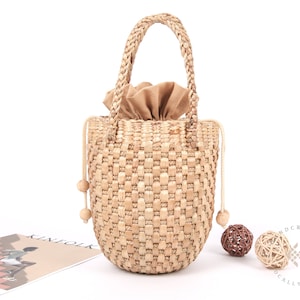 Cute Tote Bag Top Handles, Woven Tote, Straw Bucket Bag, Tote Bag Aesthetic, Woman Purse, Bridesmaid Bag, Drawstring bag, Small Bucket Bag