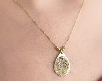 Sterling Silver Teardrop Fingerprint Necklace, Personalized Mom Jewelry