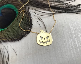 Collar de calabaza de Halloween de oro macizo de 14 quilates: colgante espeluznante