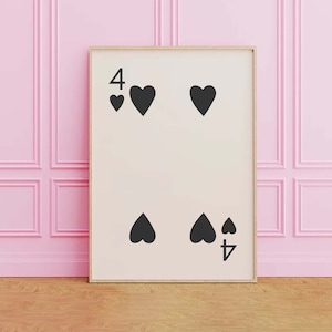 4 de corazones impresión / descarga de arte digital / linda impresión de tarjeta negra / arte de pared retro / arte de naipes de moda
