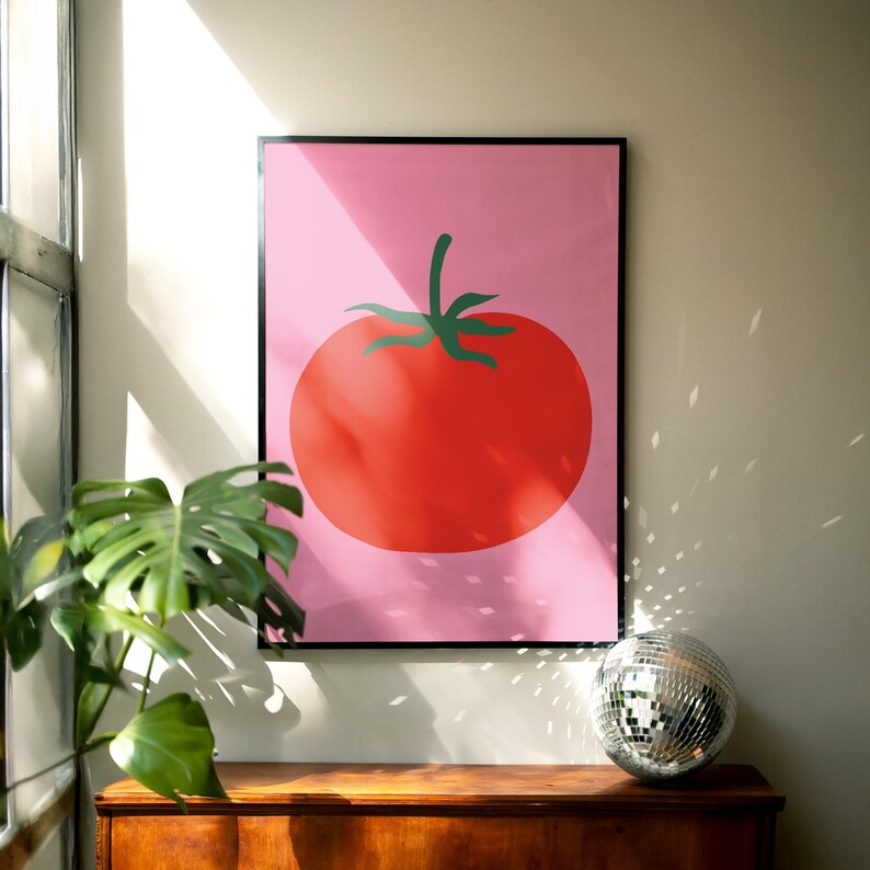 Tomatenprint, gewaagde rode keukenposter, minimale grafische voedselkunst, roze dopamine-decor, digitale download afbeelding 6