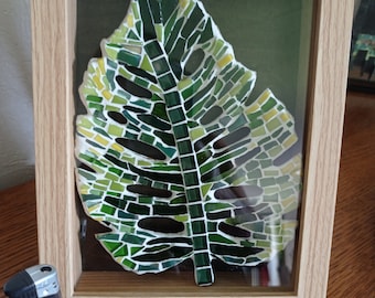 Mosaic painting (monstera leaf)