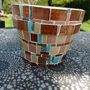 Handmade mosaic plant pot image 9