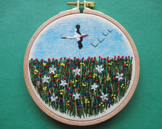 Floral hand embroidery hoop art, wildflower meadow, stitchscape, wall hanging, housewarming gift, home decor, perfect gift