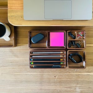 Wooden Desk Organizer Set, Handcrafted Desk Organizer Set, Pen Holder, Wood Tray Sticky Note Tray, Minimalist Office Organizer, Gift for Him
