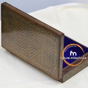 Portagioie in legno con intarsi in ottone, portagioie in legno con motivi floreali, scatola di legno, piccola scatola di legno, portagioie, prodotto in India