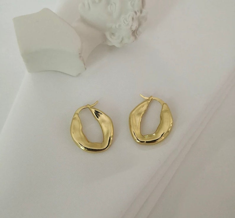 18 Carat Gold Plated Earrings Textured Hoops Jewellery Gift Womens image 1