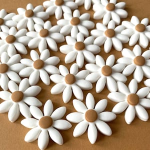 24-50 fiori di margherita commestibili, decorazioni per cupcake e torte di zucchero, decorazioni per compleanni o matrimoni