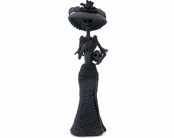 Catrina with skull 50 cm. 20 in.