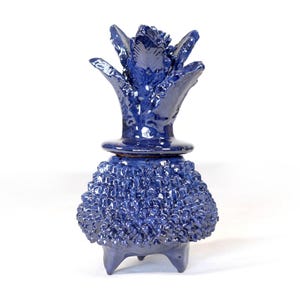 Michoacan clay pineapple - Blue beaks - 19 cm (7.7 in) - Mexican art