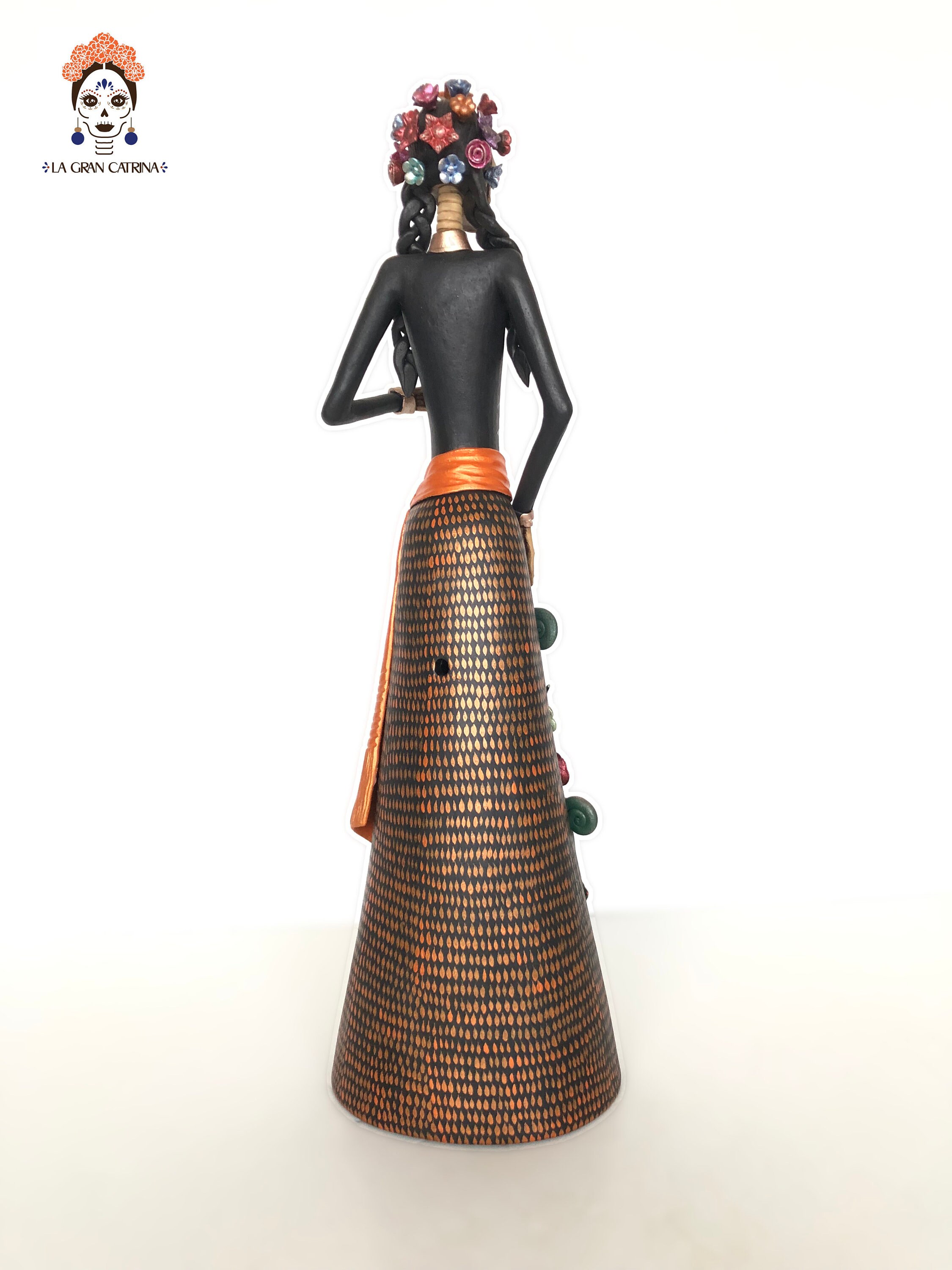 十字架を持つラ・カトリーナ - 50 cm. 20 in. - メキシコの死者の日の