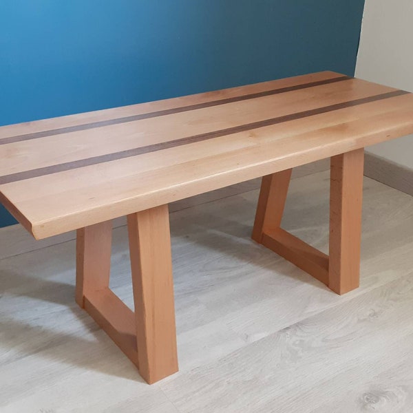 Table basse en bois massif