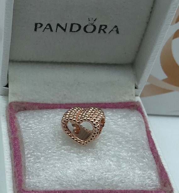 Pandora Rose ™ Beaded Heart Ale-r 