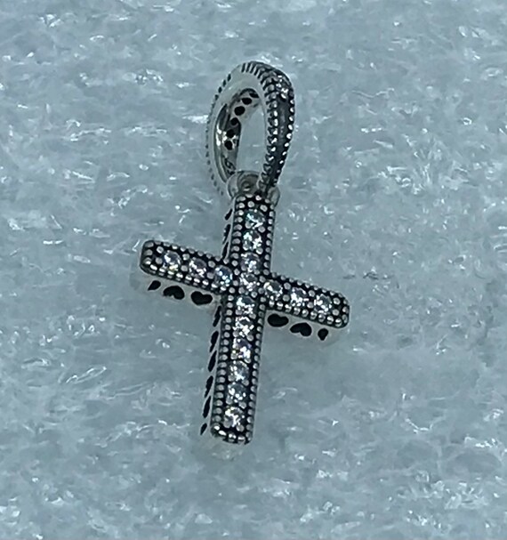 Pandora Classic Cross silver S925ALE Pendant Dangle Charm