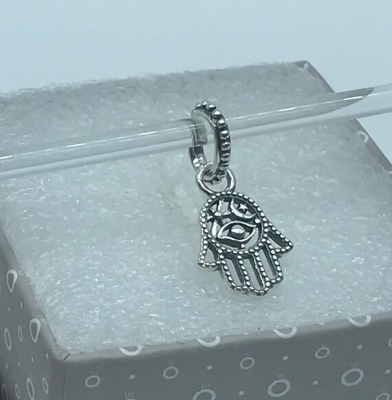 Pandora protective Hamsa Hand Pendant 