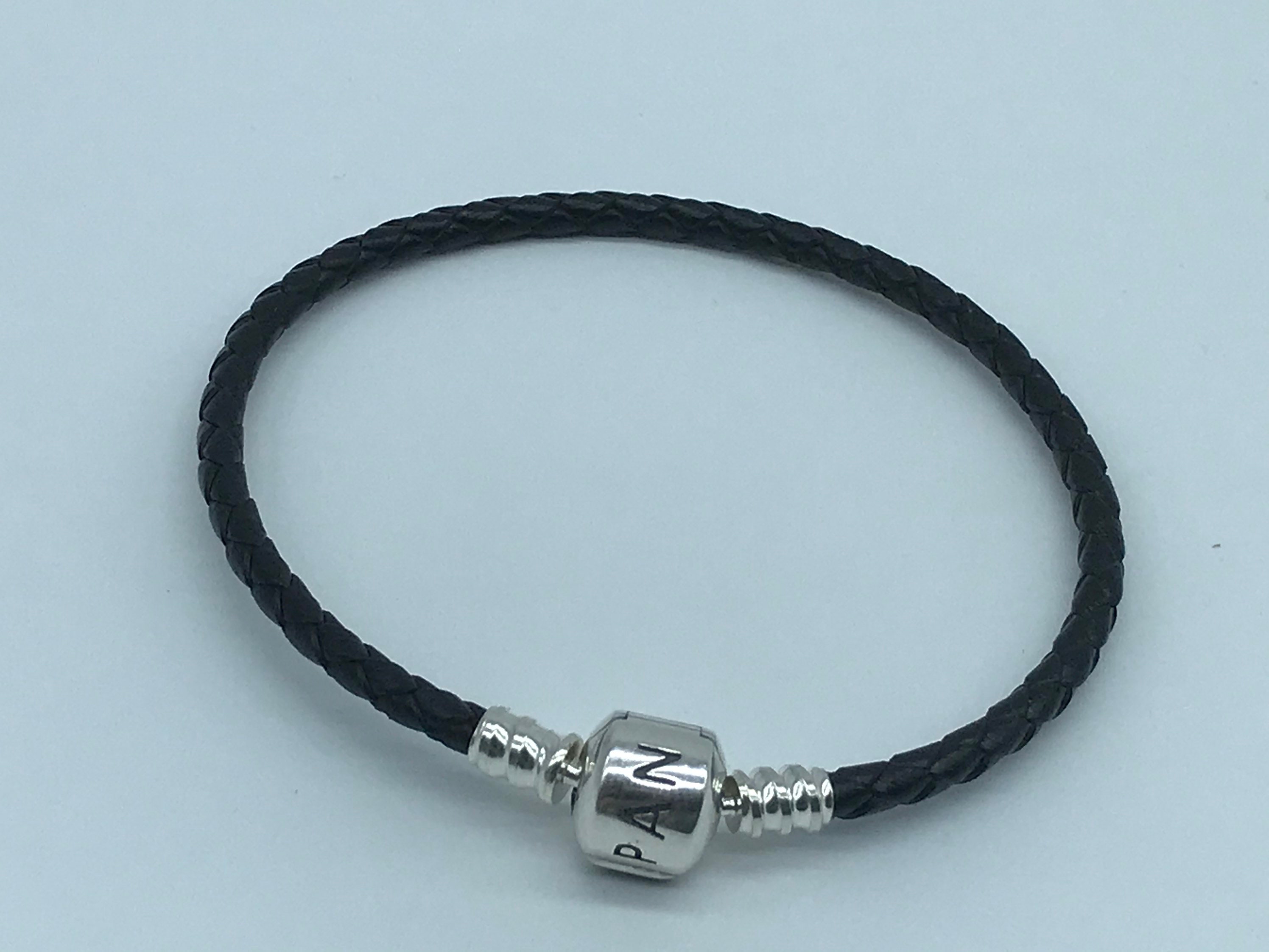お待たせ! Braided Black Single 19CM Pandora,” Leather 19CM/7.5 “ Clasp アクセサリー