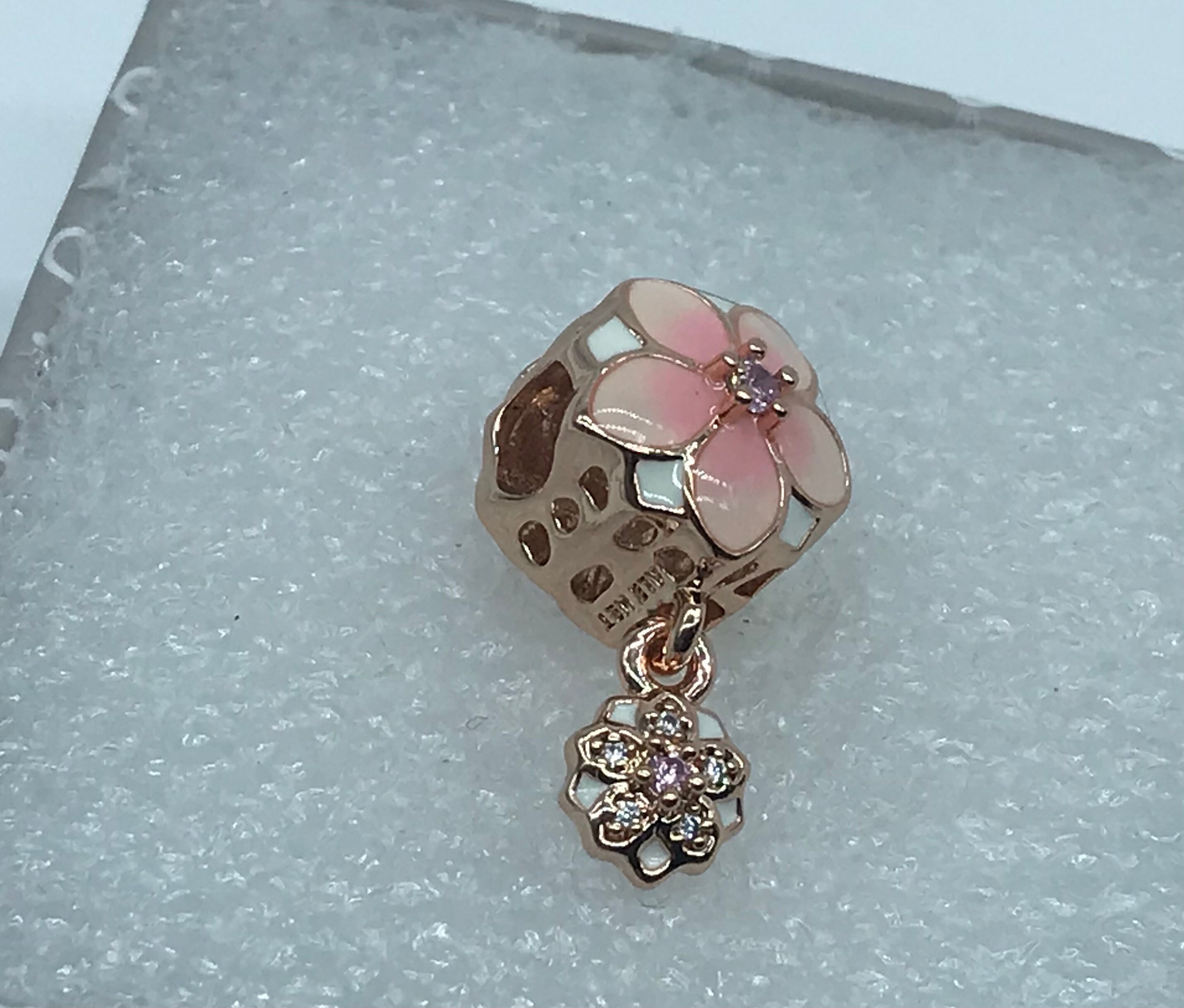 Pandora “magnolia Bloom Flower” Pink Enamel Charm Rose™ Ale