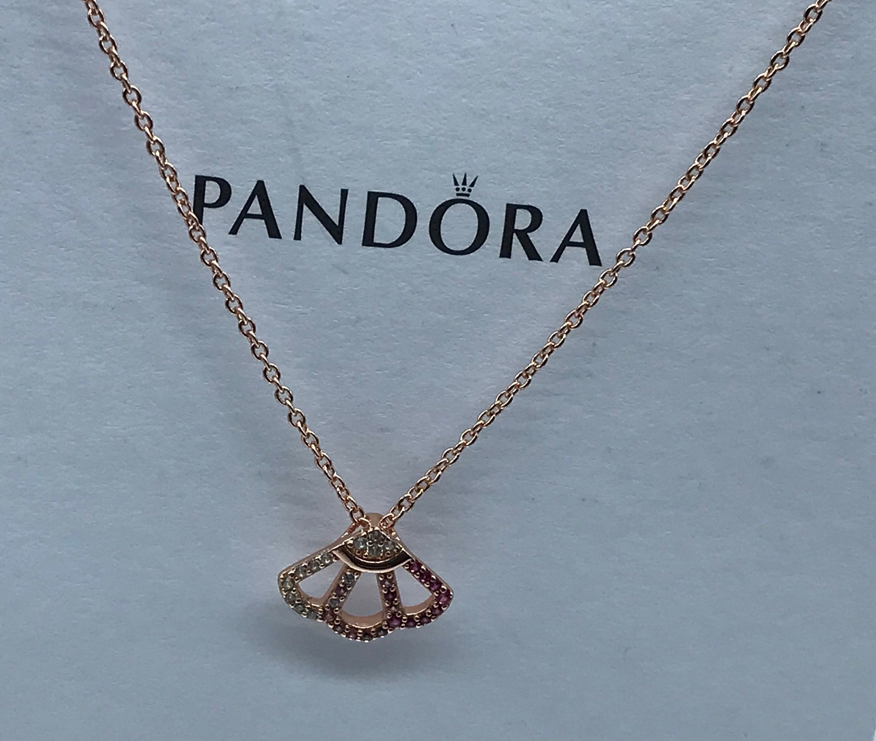 Pandora Rose ™ Pink Fan Collier 