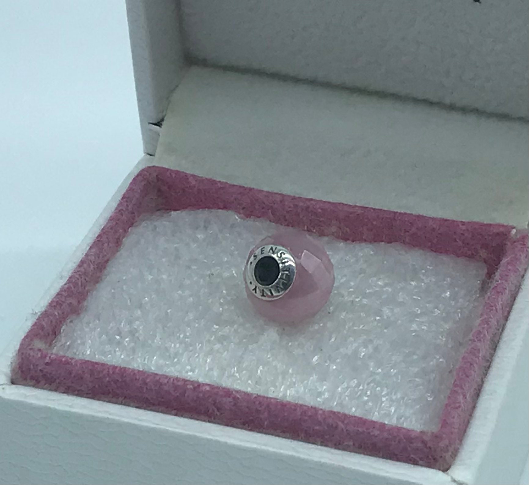 Pandora Essence Sensitivity Pink Collection S925ALE Charm 796066PCZ E24 9