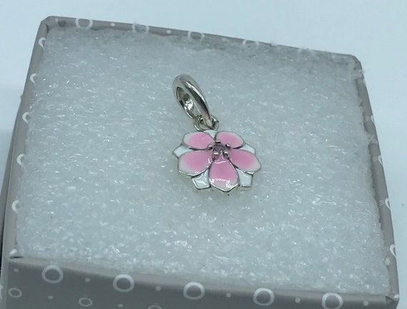 アクセサリー Magnolia Bloom Dangle Charm/14k Heart Authentic Pandora Silver Magnolia Bloom Enamel CZ Dangle