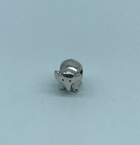 Pandora elephant hotsell charm retired